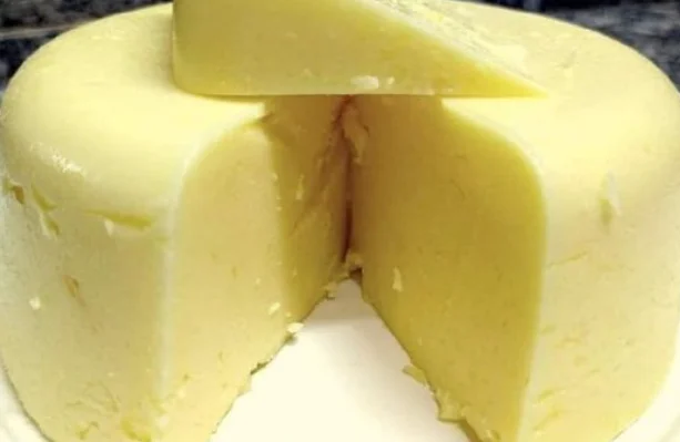 Queijo caseiro ou queijo manteiga